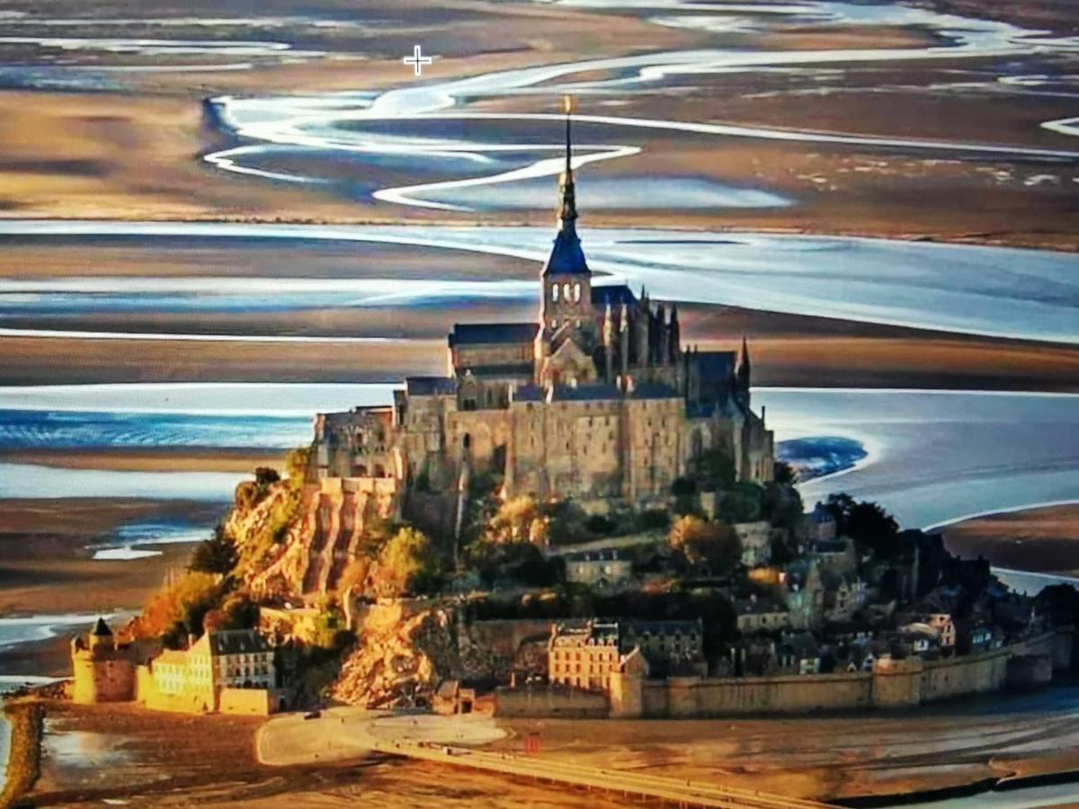 Magnifique Appartement Pres De La Mer Et Du Mt St Michel En Bretagne Le Vivier-sur-Mer Ngoại thất bức ảnh